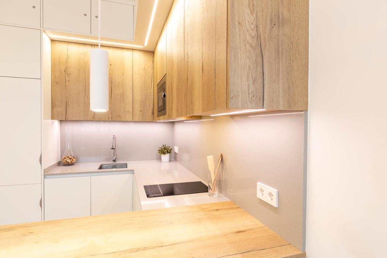 Sylvia 1M - Precioso Apartamento En Primera Linea De Mar - Centrico - Playa - Wifi Empuriabrava Εξωτερικό φωτογραφία